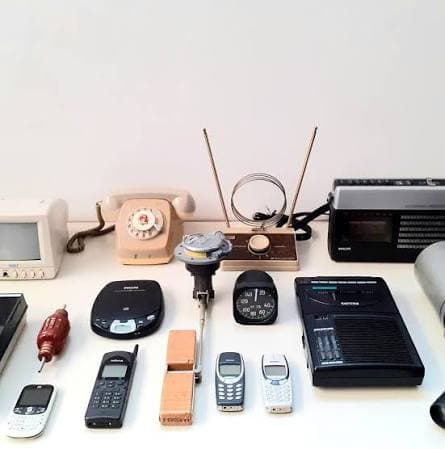 Retro Electronics